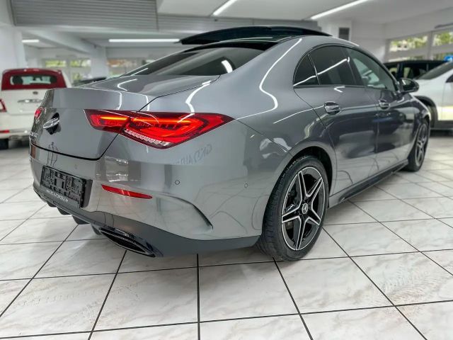 Mercedes-Benz CLA 200 AMG Line Sedan