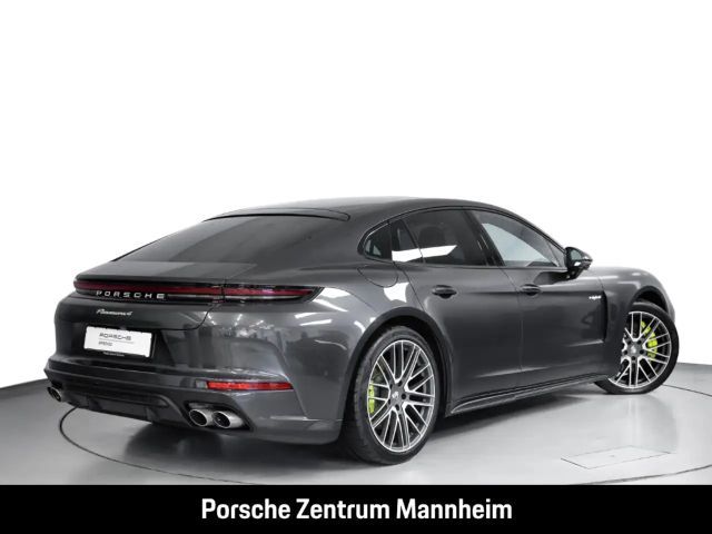 Porsche Panamera 4 E-Hybrid