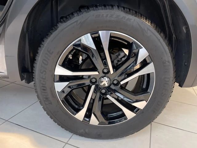 Peugeot 2008 Allure Pack PureTech