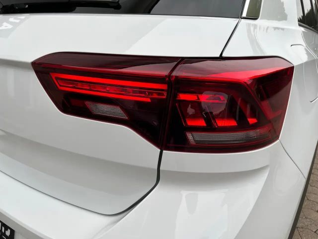 Volkswagen T-Roc 1.5 TSI DSG R-Line