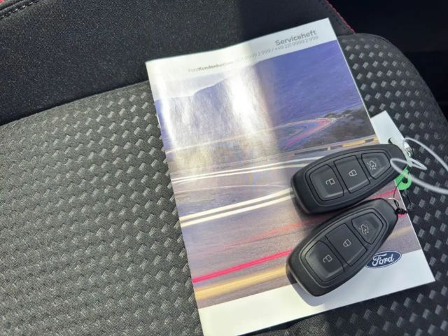 Ford Focus EcoBoost ST Line Wagon