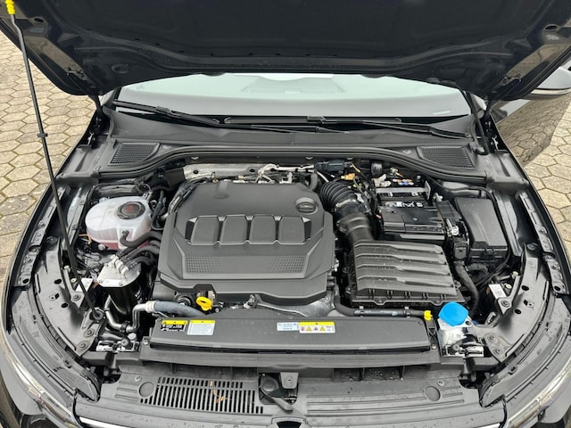 Volkswagen Golf 2.0 TDI DSG Golf VIII Variant