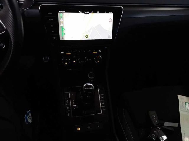 Skoda Superb 4x4 Combi Sportline