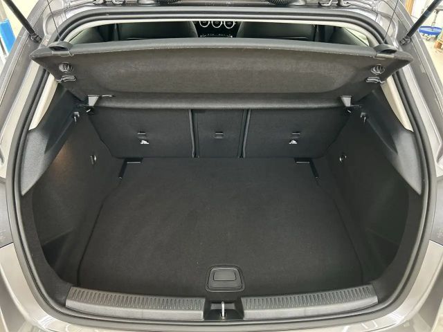 Mercedes-Benz A 180 A 180 d Hatchback