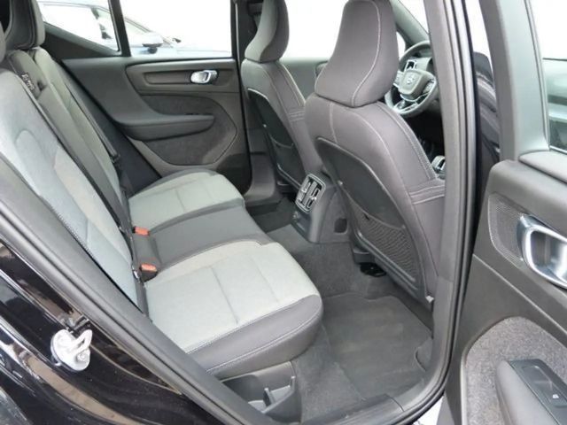 Volvo XC40 Core T4