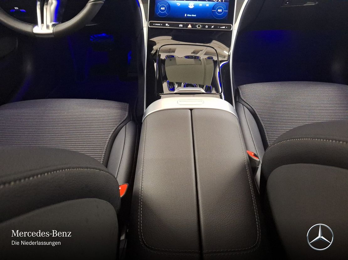 Mercedes-Benz C 200 AVANTGARDE Estate