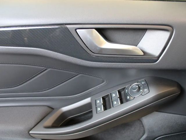 Ford Focus ST Line Wagon