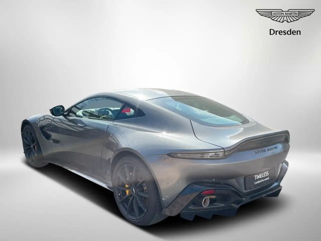 Aston Martin V8 V8