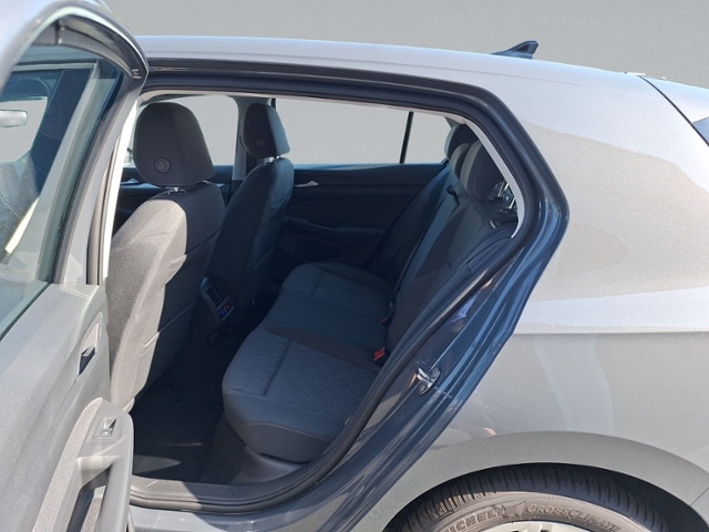 Volkswagen Golf 1.5 eTSI DSG Golf VIII