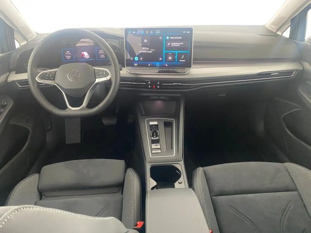 Volkswagen Golf Business DSG Variant