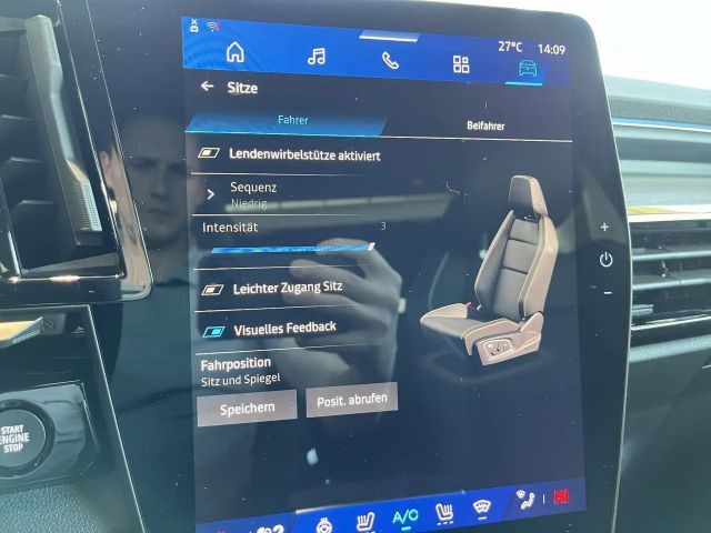 Renault Espace E-Tech Hybrid Iconic