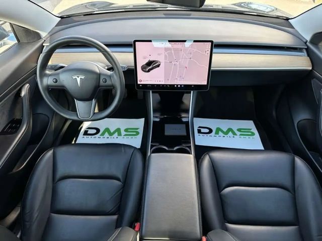 Tesla Model 3 RWD Standard Range