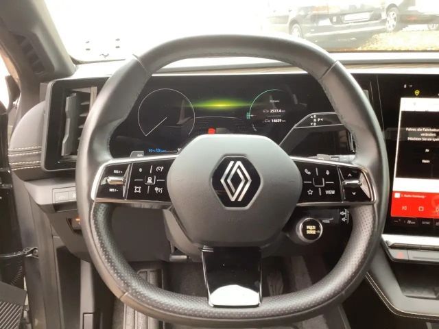 Renault Megane E-Tech E-Tech Iconic