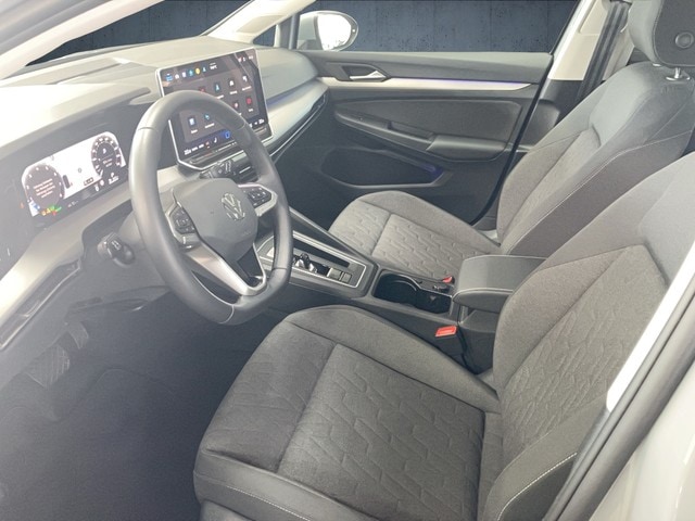 Volkswagen Golf 1.5 eTSI DSG Golf VIII Life