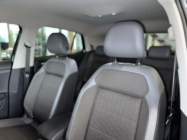 Volkswagen T-Cross 1.0 TSI R-Line Style