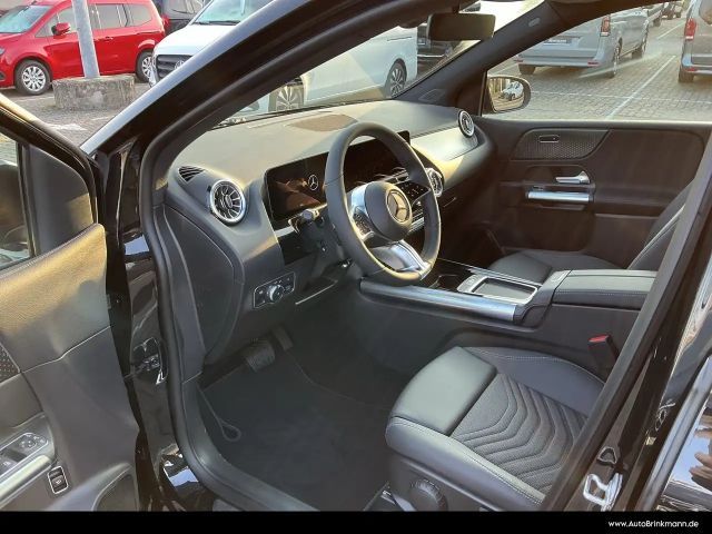 Mercedes-Benz B 180 Progressive