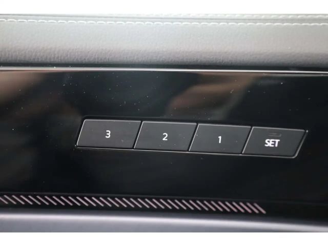 Volkswagen Touareg 3.0 V6 TDI R-Line