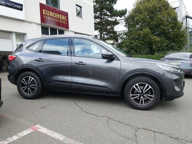 Ford Kuga EcoBoost Trend