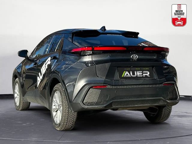 Toyota C-HR Active Hybride