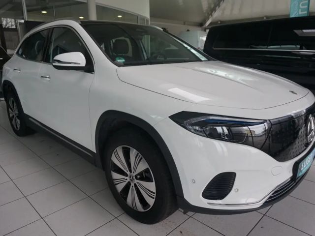 Mercedes-Benz EQA 300 4MATIC