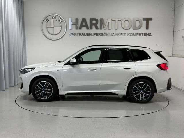 BMW iX1 xDrive30