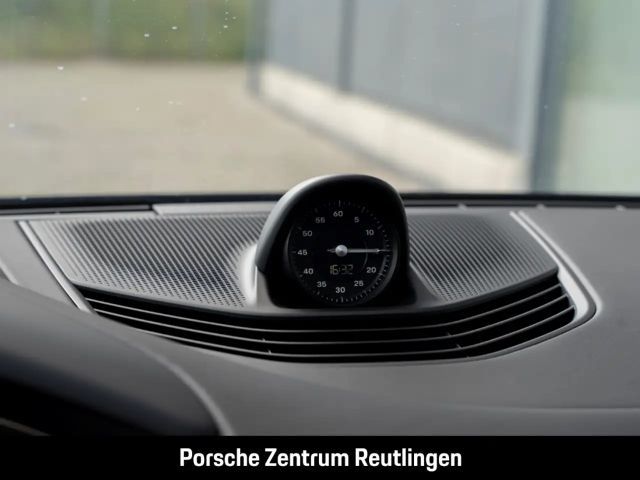 Porsche Taycan 4S Cross Turismo