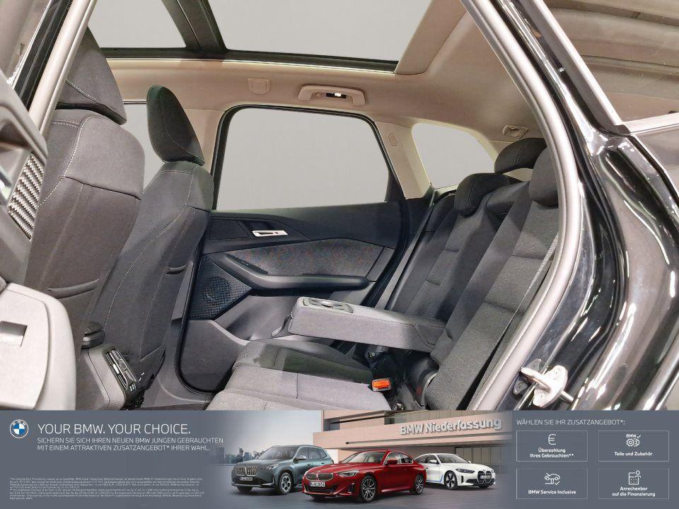 BMW 220 220i Active Tourer