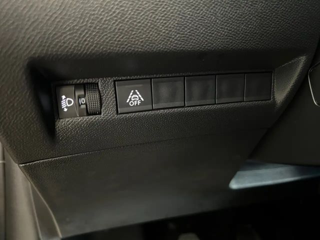 Peugeot 208 Allure Pack PureTech