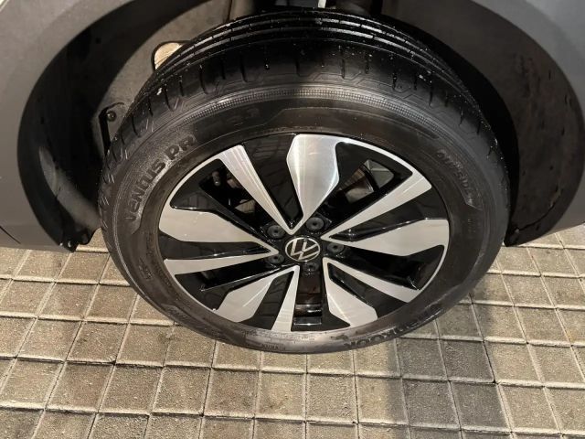 Volkswagen T-Roc 1.5 TSI DSG Move