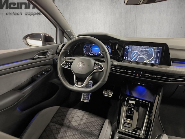 Volkswagen Golf 1.5 TSI DSG Plus R-Line