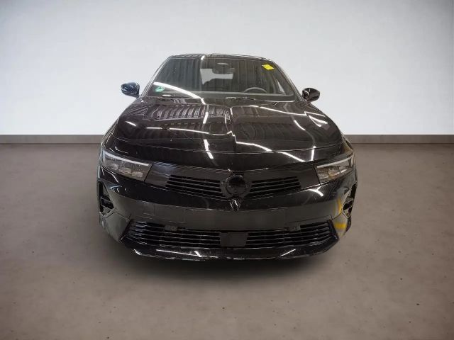 Opel Astra 1.2 Turbo Sports Tourer