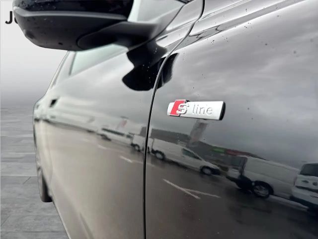 Audi A6 e-tron Quattro