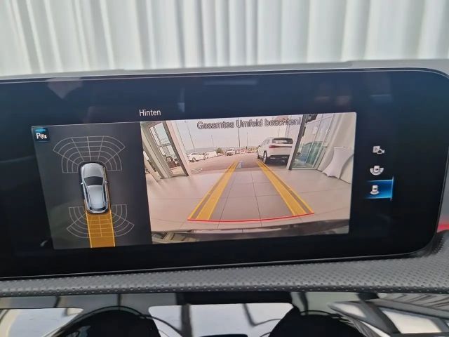 Mercedes-Benz A 180 AMG Line Hatchback