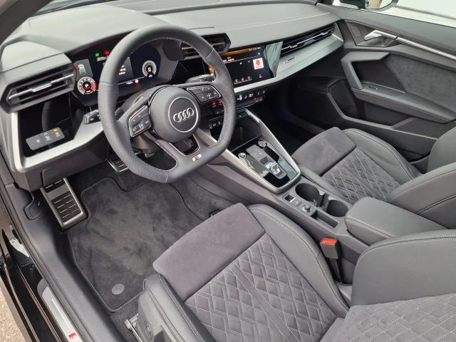 Audi A3 35 TFSI S-Line Sedan Sportback