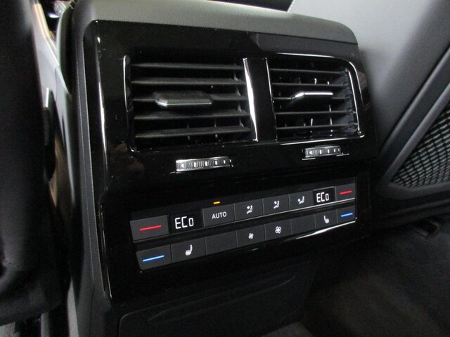 Volkswagen Touareg 3,0 TDI Tiptr. - Vollaustattung -