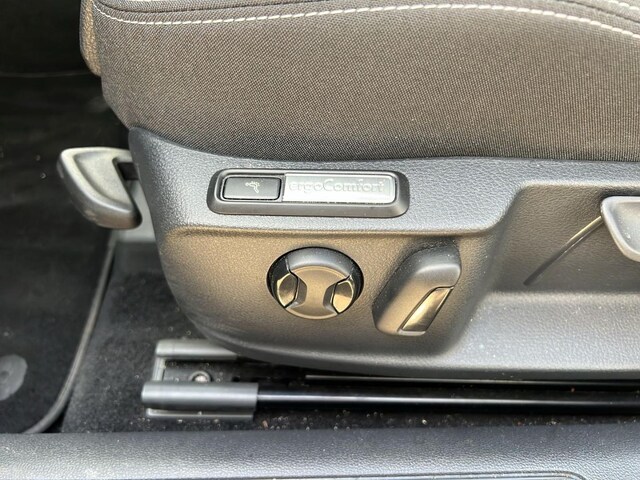 Volkswagen Passat 2.0 TDI Business DSG Variant