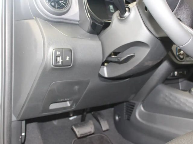 Hyundai i10 1.0 2WD Trend