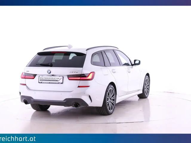 BMW 330 330e xDrive