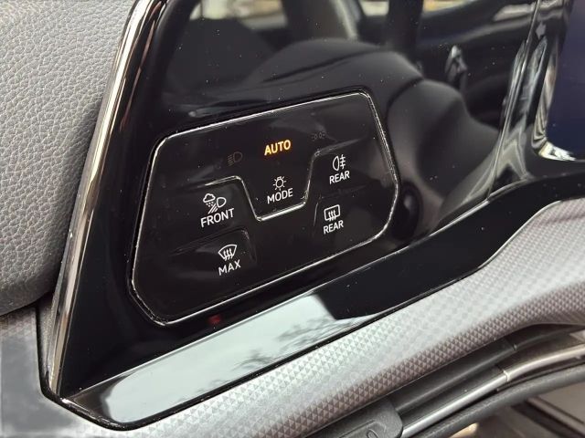 Volkswagen Golf 2.0 TDI DSG Golf VIII