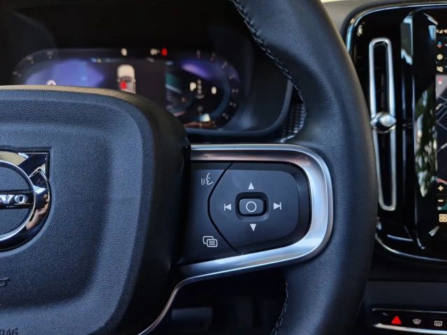 Volvo XC40 Dark Ultra