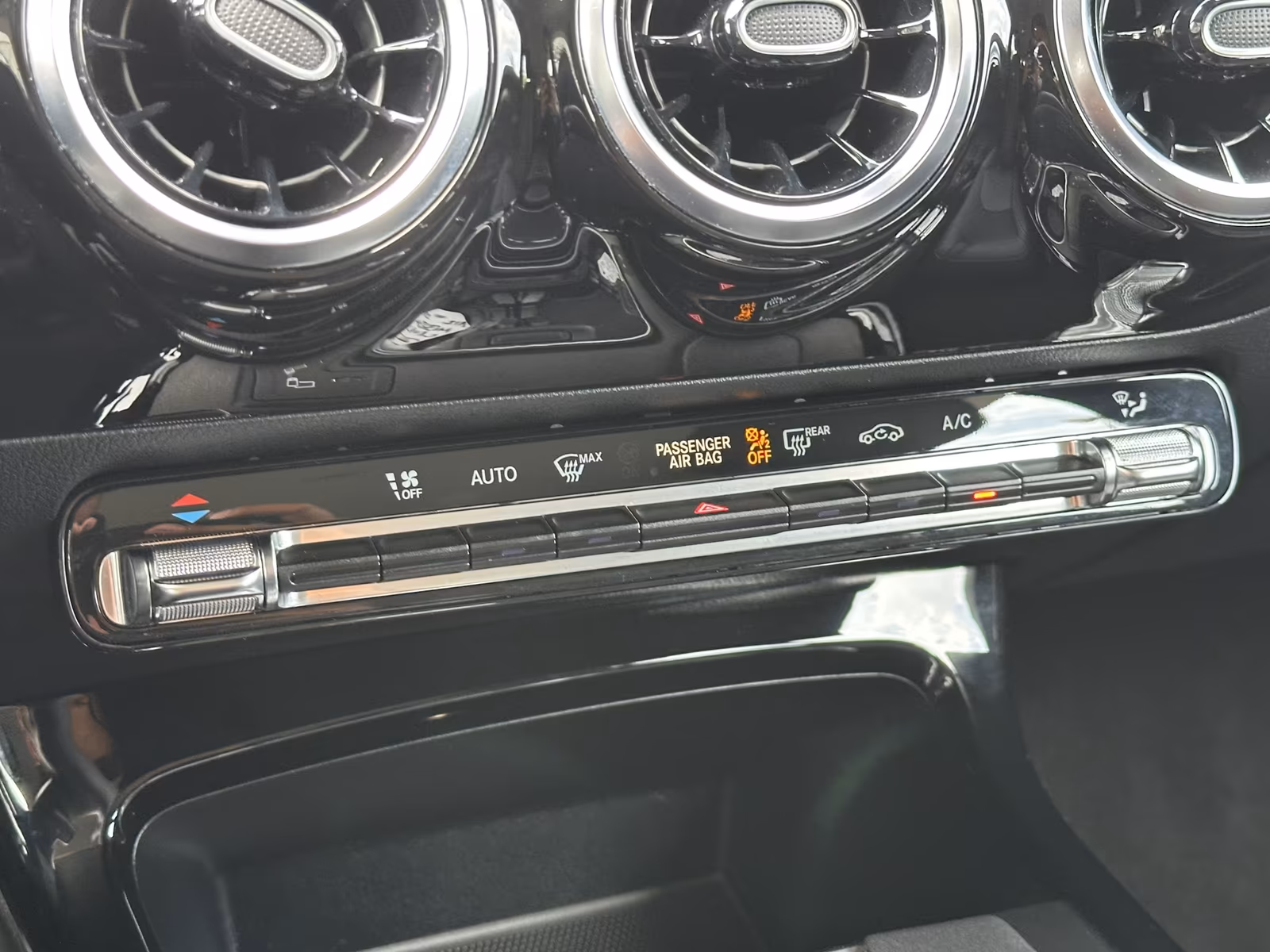 Mercedes-Benz CLA 200 7G-DCT Entry TOTWINKELASS