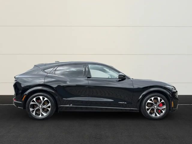 Ford Mustang Mach-E AWD