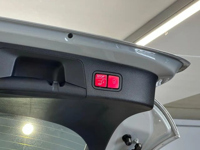 Mercedes-Benz GLA 200 4MATIC GLA 200 d