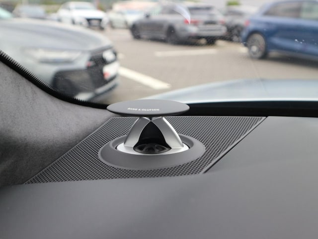 Audi A6 e-tron Avant Performance Quattro