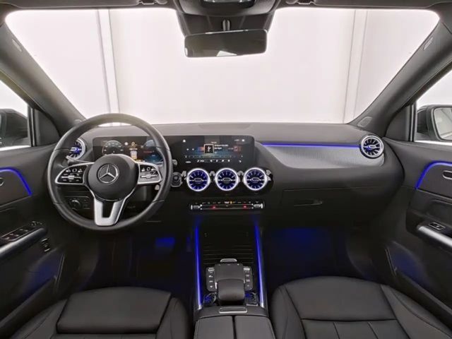 Mercedes-Benz EQA 300 4MATIC Advanced