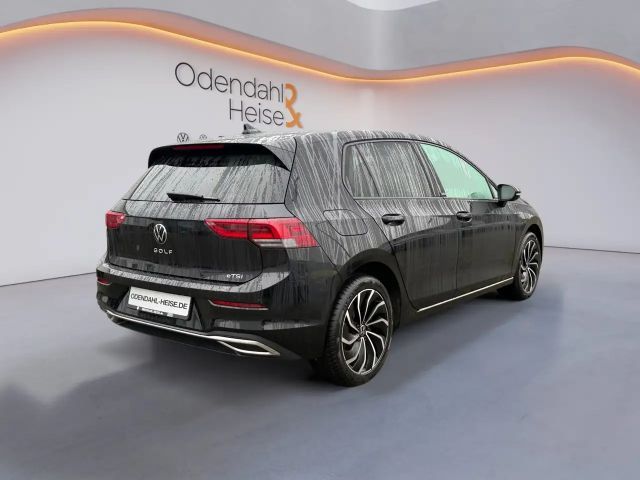 Volkswagen Golf 1.5 eTSI DSG Life Move