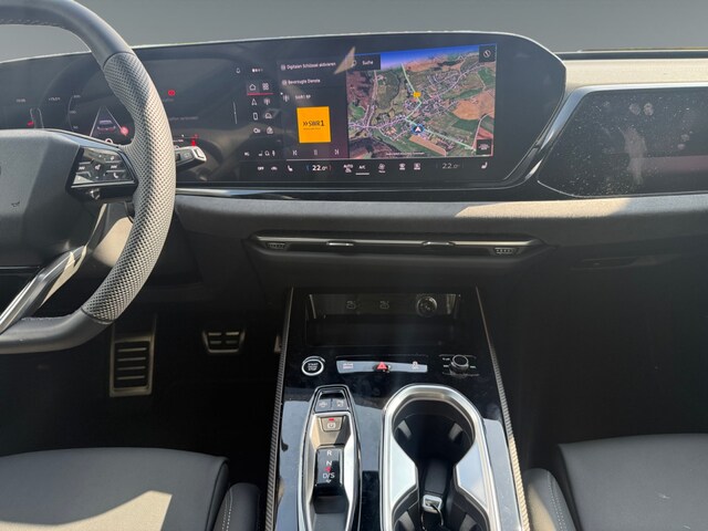 Audi A6 Avant Quattro S-Tronic