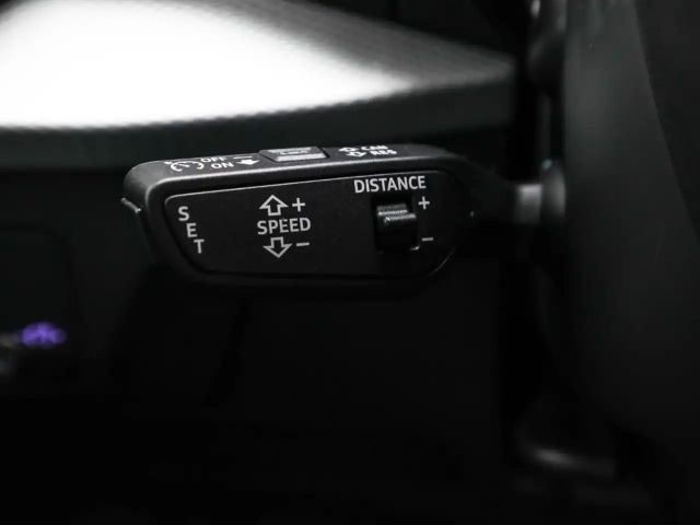 Audi Q2 35 TFSI S-Line