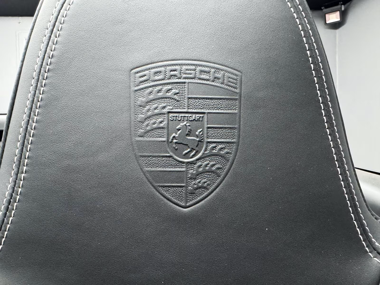 Porsche 911 4 992 Cabriolet Carrera GTS