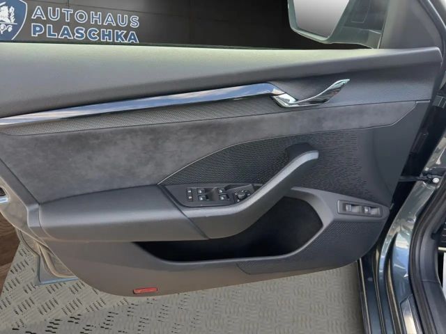 Skoda Octavia 1.4 TSI Combi RS iV